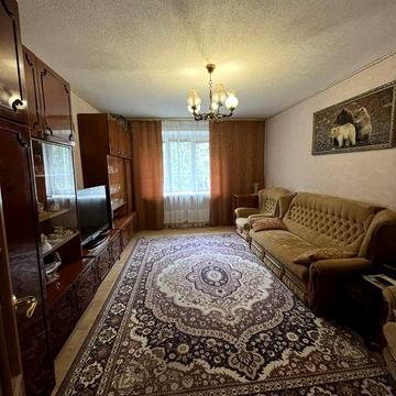 Подольский район, Віноградар вул. Галицька 10