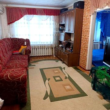 Двокімнатна квартира в гуртожитку