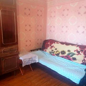Продається 2-кімнатна квартира по вулиці Узбецька.