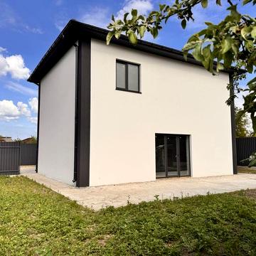 Продаж затишного будинку 120 м² на ділянці 5 соток в Гатному