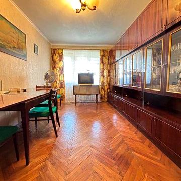Оренда, двокімнатна квартира в самому центрі міста