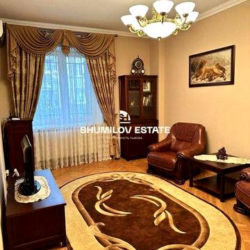 Продається Приваблива 3-кімнатна Квартира по вулиці Дмитра Вітовського (центральна частина міста)!)!