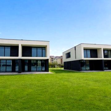 Продають сучасні котеджі в Дрогобичі