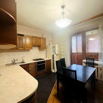 2к квартира в м. Вишгород ,Шолуденка 6Б