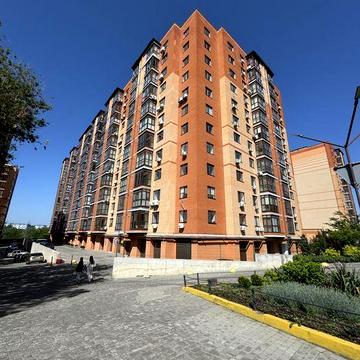 Продаж 3к ЖК Щасливий, третій поверх. ЖК Щасливий