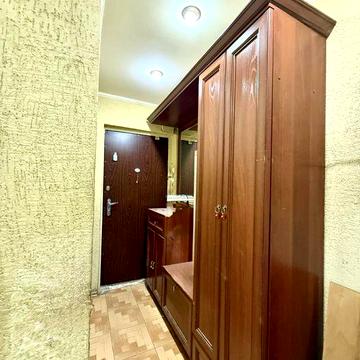 Продам 2 кім.кварттру