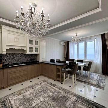 Продаж, Квартира, 3 комнаты, 150 м², ЖК Руслан и Людмила, Литературная, Фонтан, Одесса