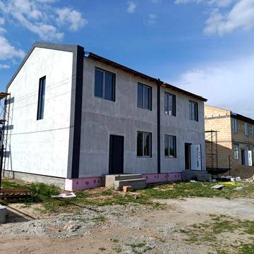 Продаж будинку /дуплекс/ біля Києва