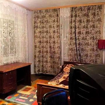 1-кімнатна квартира Ярослава Баїса (Висоцького) 35 кв.м Житловий стан Вільна