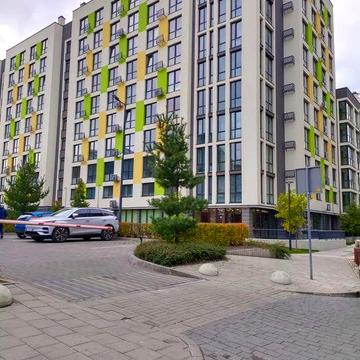 Здається гарна ,простора однокімнатна квартира від власника в ЖК "Софіївка"