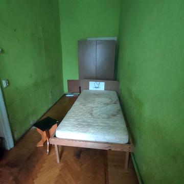 Садова вул., 2