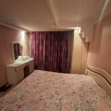 Продам 3 к. квартиру,  Центр