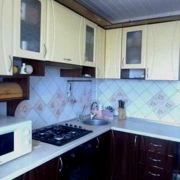 Продам 2х комн квартиру пр Байрона 2/5 с ремонтом
