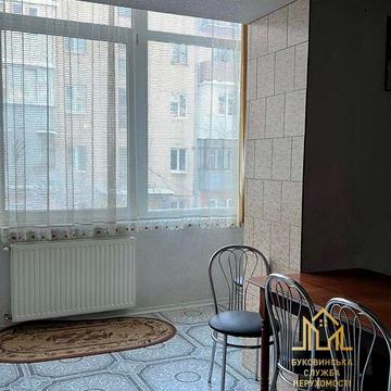 Продається дворівнева квартира по вул. Щербанюка.