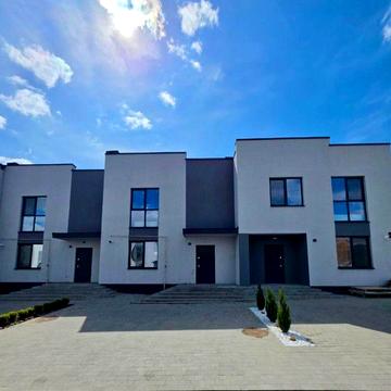 Таунхаус з гаражем котеджне містечко Струмочок Струмівка