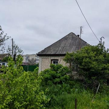 Продам будинок з земельною ділянкою