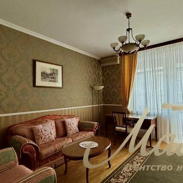 Оренда 3-кімнатної квартири 142 м² Шевченківський район Центр вул. Кудрявська, 13–19, від власника