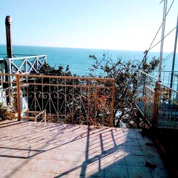 Дача на 122 причале, ДК Отрада, Совиньон