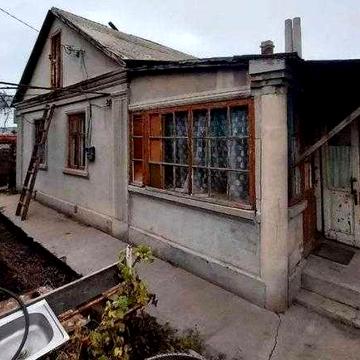 Продам полдома на Таирова с участком правильной формы на ул. Новгородская