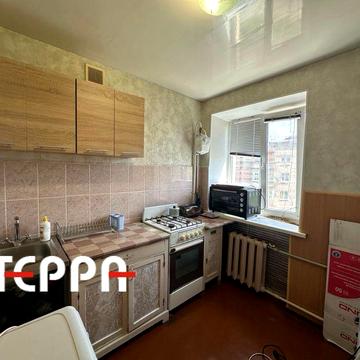 Продаж 1-кімнатної квартири, пл. Запорізька