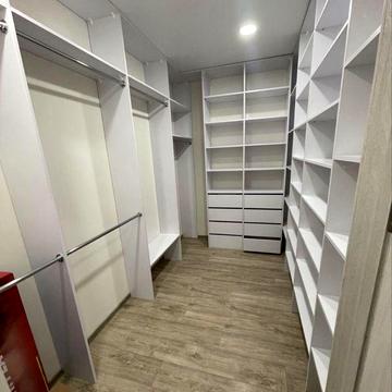 Двохкомнатна квартира з балконом