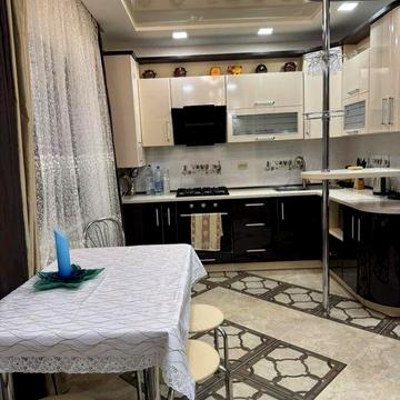 Центр. новобудова. Стильна квартира з Новий ремонт. Меблі та техніка