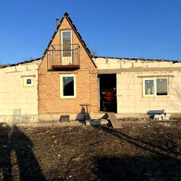 Дача д/к Ятрань возле речки