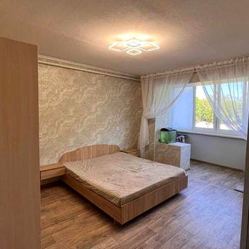 Продам квартиру в смт Сахновщина