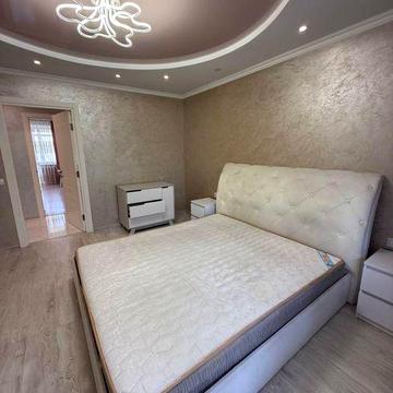4 кімнатна квартира з ремонтом в центрі Бучі