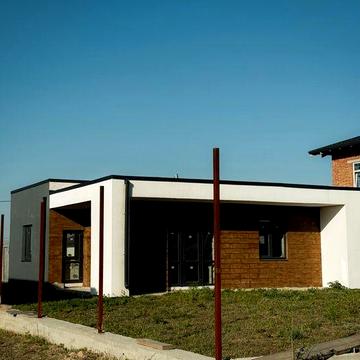 Продаж одноповерхового будинку в районі Луцького кільця, за Старті