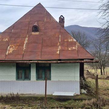 Продам будинок з гарним видом
