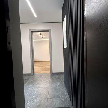 Продається нова квартира  з меблями і технікою на другому поверсі