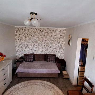 Продажа 3 ком кв в  Корабельном районе 
4 этаж 9 этажного дома, сделан ремонт на кухне , в санузле , помен