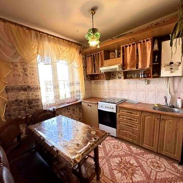 Продам 2-х кімнатну квартиру з меблями та технікою м.Соснівка. Сертифікат