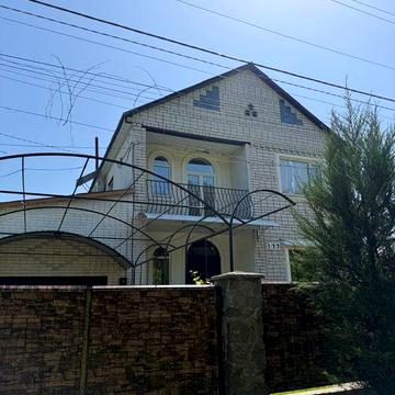 Продаж будинку р-н Південний