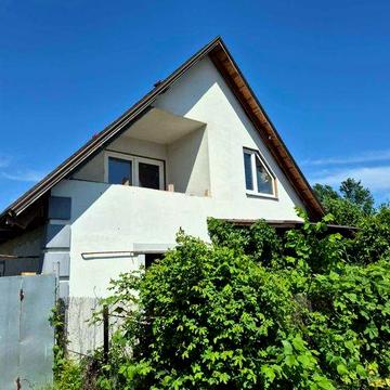 Продам будинок,  в кроковій доступності від метро Академіка Павлова,