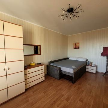 Єлизавети Чавдар вул., 28