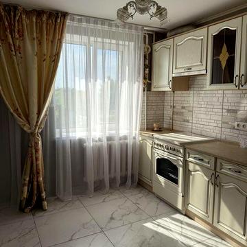 2-кімнатна квартира з ремонтом, район Дослідна