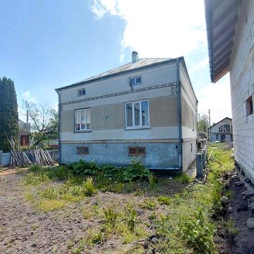 Продаж будинку в селі Муроване за 1 км від Львова