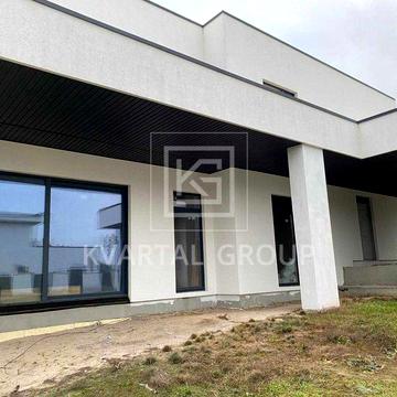 Стильний будинок 198 м² у КМ Belgravia з гаражем на 2 авто