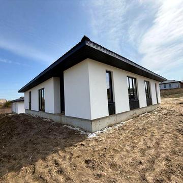 Продаж американки на 2 сімʼї (дуплекс) з комунікаціми