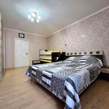 Рлздільна 2к кв, Котельникова, метро Святошино пішки