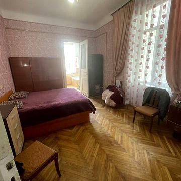 Продаж 3к Квартира Першотравнева вулиця