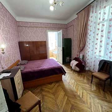 Продаж 3к Квартира Садова вулиця