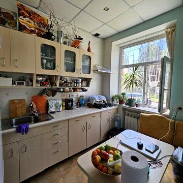 Продажа 2 ком. кв. с капремонтом возле Французского бульвара.