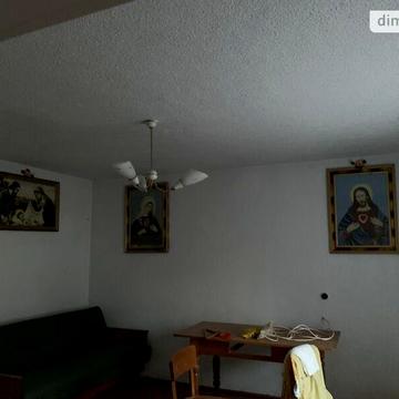 Продаж 3к Дім Центральна