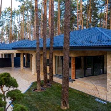 Будинок на 15 сотках у передамісті Києва