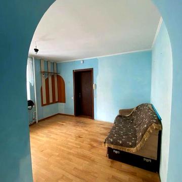 Продам простору 3-кімнатну квартиру в центрі міста, біля «Прогресу»!