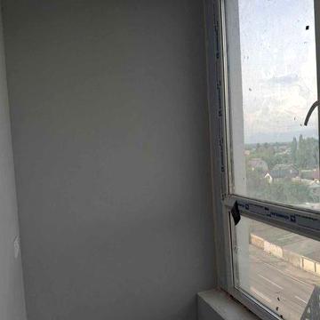 Продам Однокімнатну з Автономкою в Центрі