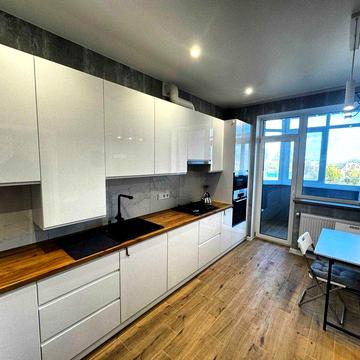 Оренда 1к. кв-ри ЖК Family-2 вул. Сімейна,3 45м2 2-й поверх Мегамаркет